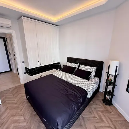 Sa Apartments! Sea View Beachfront אלאניה